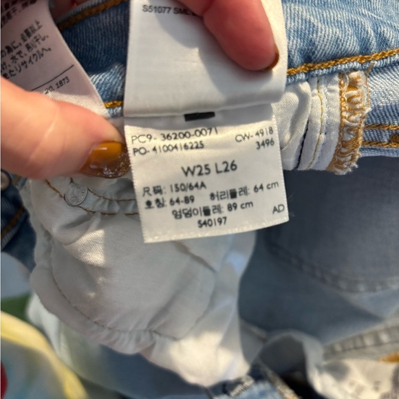 501 Crop Straight-Leg Jeans in Dibs with Tape - Picture 7 of 8